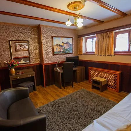 Kuria 3* Banska Bystrica